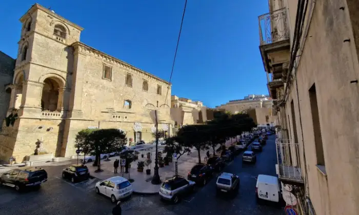 Rexer-Enna-Appartamento-in-via-Roma-a-Enna-Terrazzo