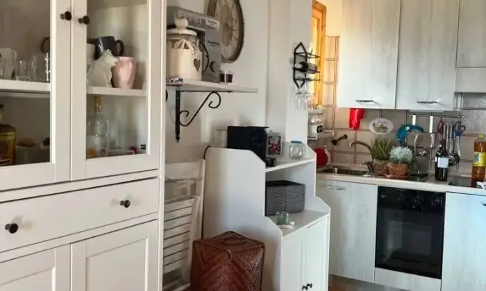 Rexer-Rocca-di-Cambio-Vendesi-monolocale-in-via-Sicinto-a-Rocca-di-Cambio-Cucina
