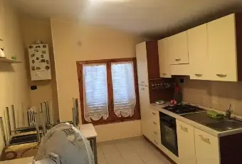 Rexer-Ururi-Vendesi-appartamento-in-Via-LiguriaURURI-CB-Cucina