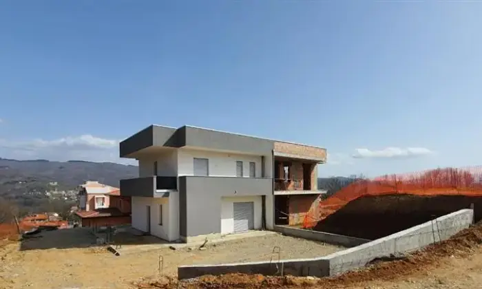 Rexer-Paterno-Calabro-Vendesi-villa-bifamilliare-a-Paterno-Calabro-Terrazzo
