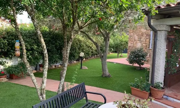 Rexer-Olbia-Vendesi-unifamiliare-via-del-GelsominoPittulongu-Olbia-Giardino