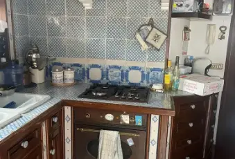 Rexer-Segni-Villa-unifamiliare-con-giardino-privato-Cucina