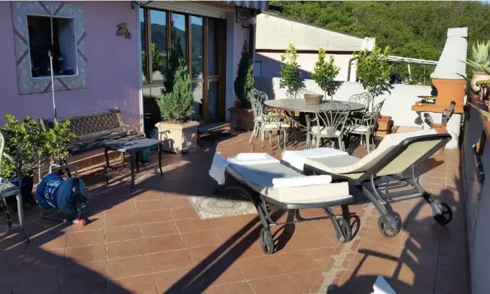 Rexer-Carrara-Attico-in-vendita-in-via-Pietro-Bonanni-a-Carrara-Terrazzo