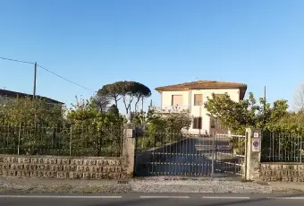 Rexer-Altopascio-Casa-in-vendita-a-ALTOPASCIO-LU-Terrazzo