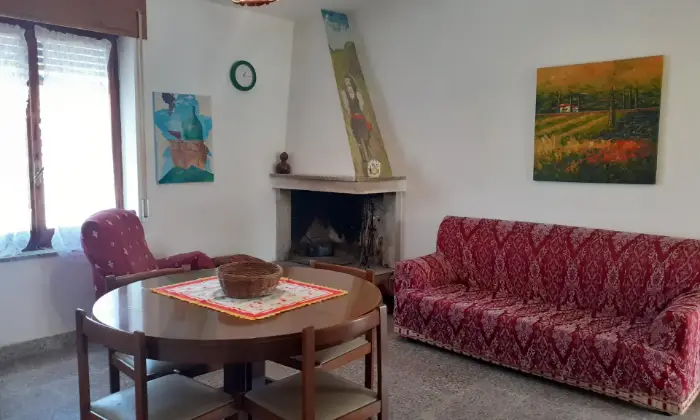 Rexer-Perfugas-Casa-in-campagna-vicino-al-mare-Salone