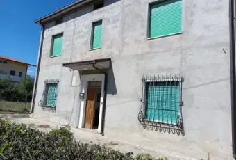 Rexer-Atessa-Vendesi-casa-indipendente-ad-ATESSA-CH-Facciata