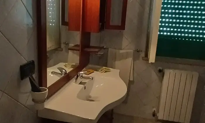 Rexer-Atessa-Vendesi-casa-indipendente-ad-ATESSA-CH-BAGNO
