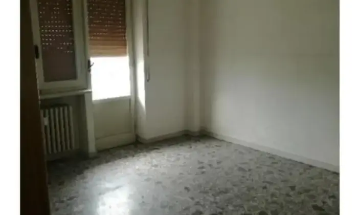 Rexer-Pescara-Luminoso-appartamento-in-palazzina-di-piani-Altro