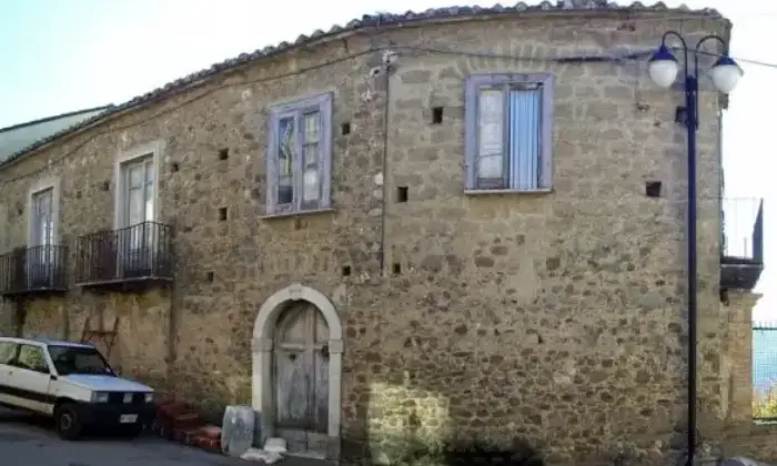 Rexer-San-Nicola-Manfredi-Vendesi-Rudere-con-terreno-in-Benevento-Facciata