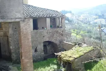 Rexer-San-Nicola-Manfredi-Vendesi-Rudere-con-terreno-in-Benevento-Giardino