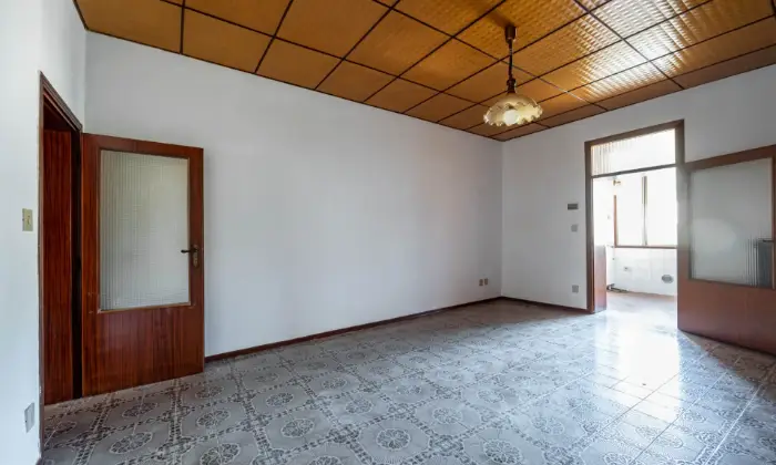 Rexer-Modigliana-Palazzina-indipendente-suddivisa-in-appartamenti-SALONE