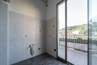 Rexer-Modigliana-Palazzina-indipendente-suddivisa-in-appartamenti-CUCINA