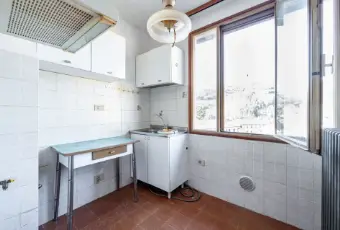 Rexer-Modigliana-Palazzina-indipendente-suddivisa-in-appartamenti-CUCINA