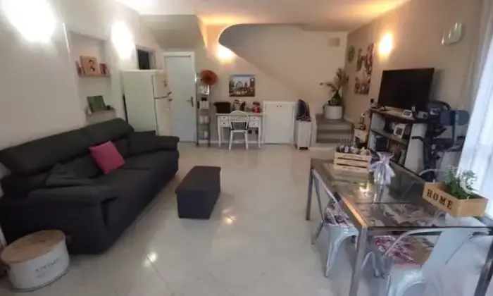 Rexer-Alassio-Vendesi-Villa-unifamiliare-a-Strada-Consortile-Simone-Salada-ad-Alassio-Salone