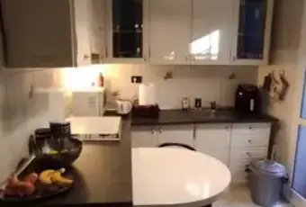Rexer-Alassio-Vendesi-Villa-unifamiliare-a-Strada-Consortile-Simone-Salada-ad-Alassio-Cucina