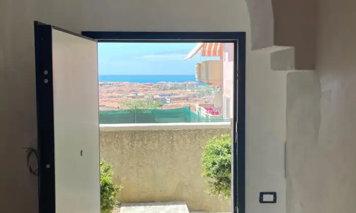 Rexer-Scalea-Appartamento-con-giardino-e-Vista-Altro
