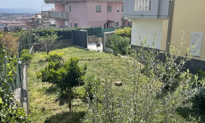 Rexer-Scalea-Appartamento-con-giardino-e-Vista-Giardino