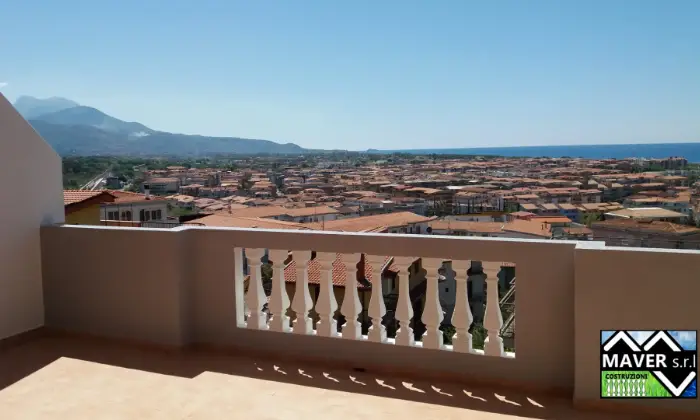Rexer-Scalea-Appartamento-panoramico-centrale-Terrazzo