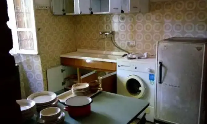 Rexer-Bardi-Casa-indipendente-Bardi-PR-Cucina