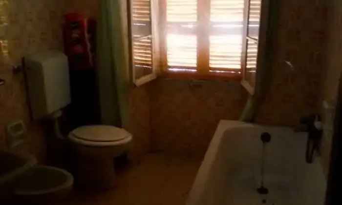 Rexer-Bardi-Casa-indipendente-Bardi-PR-Bagno