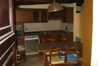 Rexer-PremoselloChiovenda-Casa-parzialmente-ristrutturata-mq-terreno-Altro