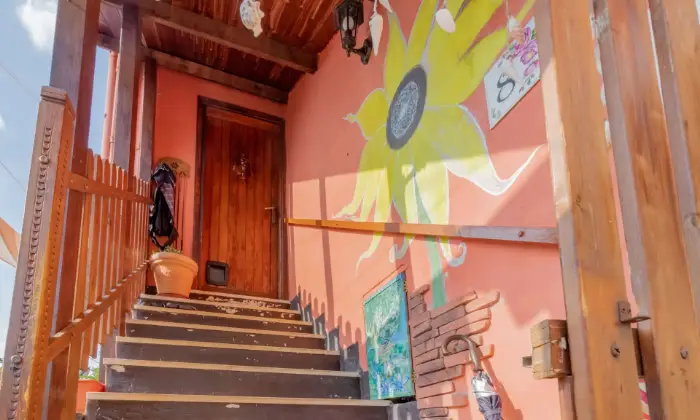 Rexer-Quiliano-Casa-per-vacanze-MareMonti-nel-borgo-di-Cadibona-fraz-di-Quiliano-ENTRATA
