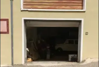 Rexer-Uri-Casa-da-ultimare-pi-locale-commerciale-in-vendita-a-URI-Altro