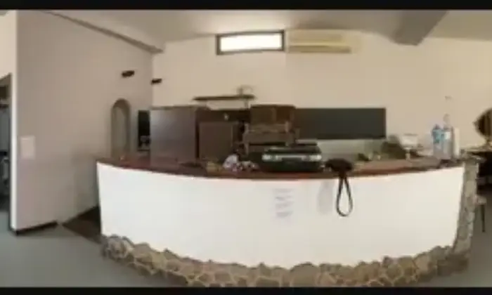 Rexer-Uri-Locale-commerciale-piu-seminterrato-in-vendita-a-URI-SS-Altro