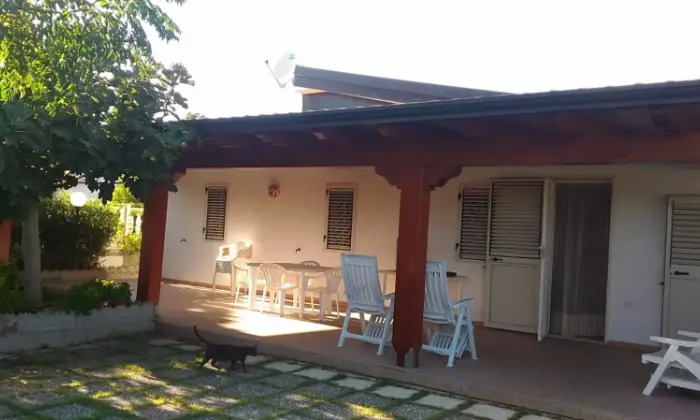 Rexer-Isola-di-Capo-Rizzuto-Villetta-indipendente-in-vendita-a-Isola-di-Capo-Rizzuto-Terrazzo