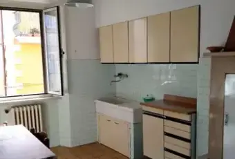 Rexer-Serra-SantAbbondio-Casa-in-vendita-in-Corso-Dante-Alighieri-CUCINA