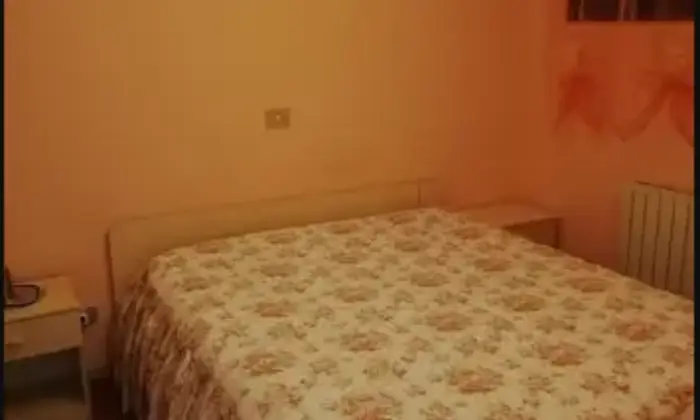 Rexer-Riolunato-Appartamento-in-vendita-in-localit-Groppo-a-Riolunato-CameraDaLetto
