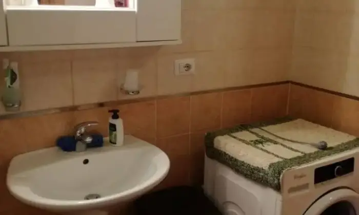 Rexer-Venosa-Vendesi-trilocale-in-via-Roma-occupato-fino-a-OTTOBRE-Bagno
