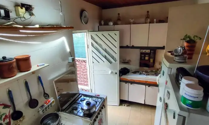 Rexer-Messina-Quadrilocale-via-Pietro-da-Messina-Messina-Cucina