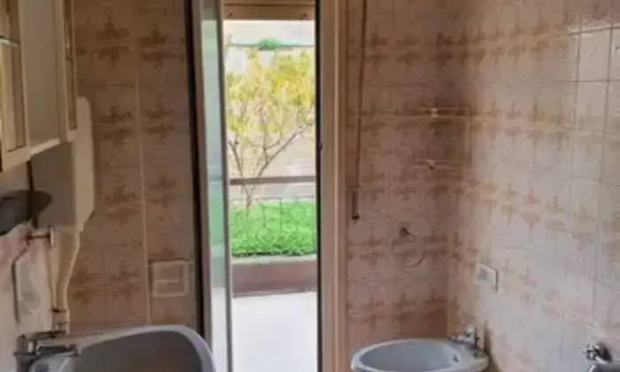 Rexer-Ventimiglia-Appartamento-centralissimo-in-vendita-a-VENTIMIGLIA-IM-Bagno