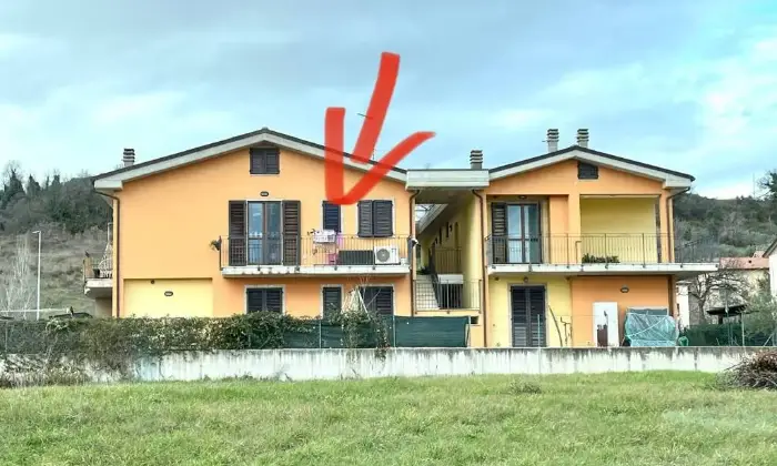 Rexer-San-Ginesio-Appartamento-in-Via-Picena-San-Ginesio-Giardino