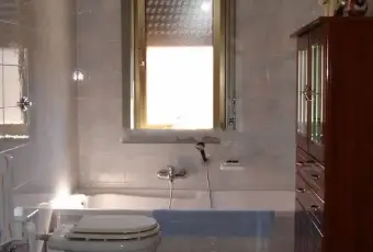 Rexer-Racalmuto-Attico-in-vendita-in-largo-Lauricella-Racalmuto-Bagno