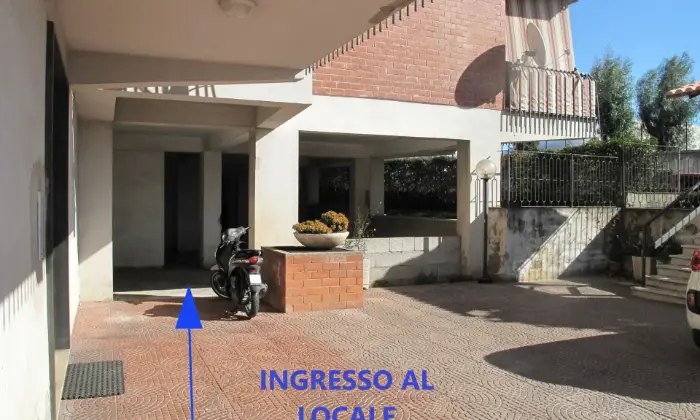 Rexer-Formia-Locale-DepositoMagazzino-in-Formia-Altro