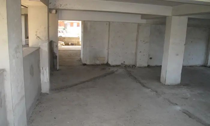 Rexer-Formia-Locale-DepositoMagazzino-in-Formia-Altro