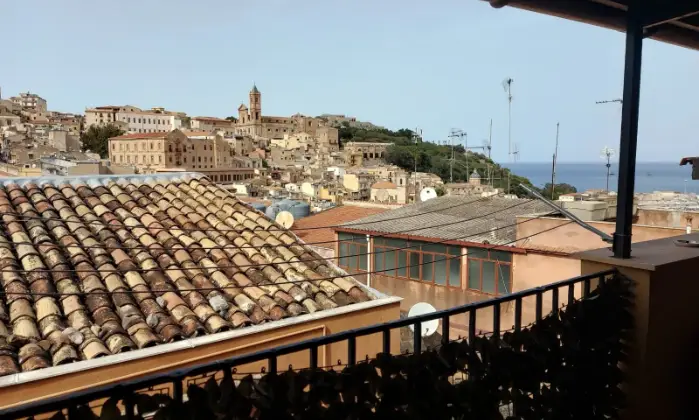 Rexer-Termini-Imerese-VENDESI-INTERA-PALAZZINA-COMPOSTA-DA-MINI-APPARTAMENTINI-DA-MQ-Vista