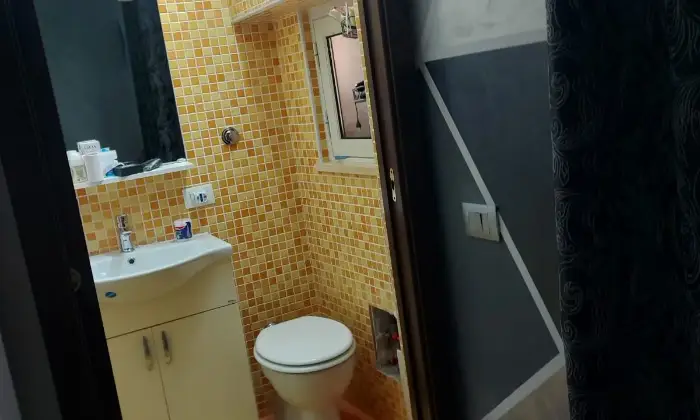 Rexer-Termini-Imerese-VENDESI-INTERA-PALAZZINA-COMPOSTA-DA-MINI-APPARTAMENTINI-DA-MQ-Bagno