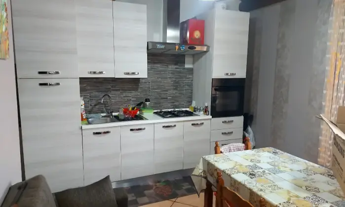 Rexer-Termini-Imerese-VENDESI-INTERA-PALAZZINA-COMPOSTA-DA-MINI-APPARTAMENTINI-DA-MQ-Cucina