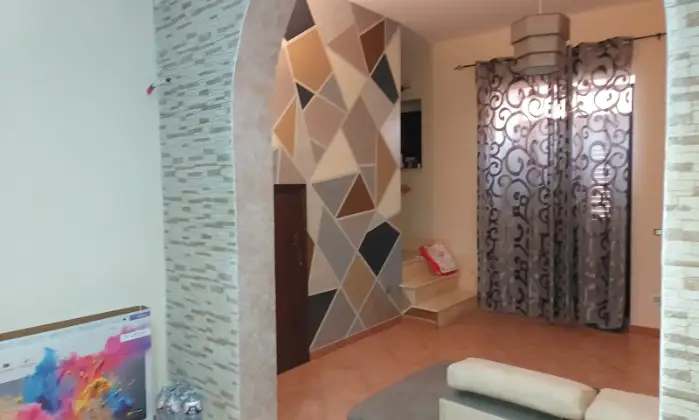 Rexer-Termini-Imerese-VENDESI-INTERA-PALAZZINA-COMPOSTA-DA-MINI-APPARTAMENTINI-DA-MQ-Soggiorno