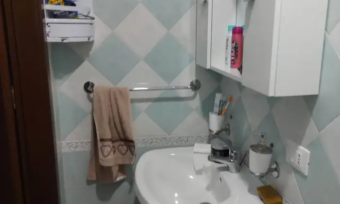 Rexer-Termini-Imerese-VENDESI-INTERA-PALAZZINA-COMPOSTA-DA-MINI-APPARTAMENTINI-DA-MQ-Bagno
