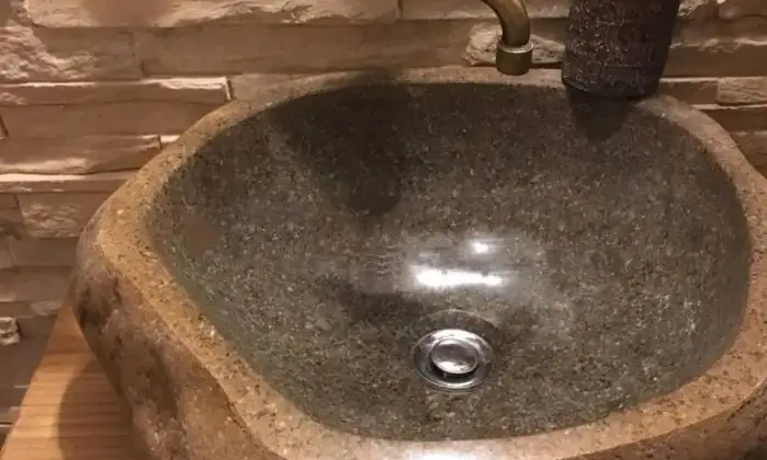 Rexer-Artena-Vendesi-Palazzetto-del-cielo-terra-Ottimo-uso-investimento-BAGNO