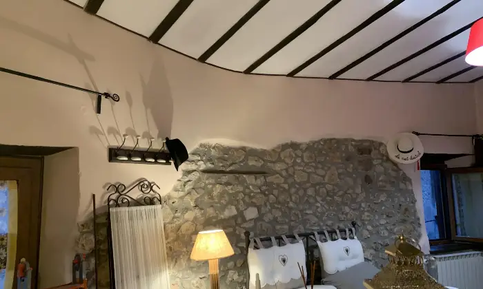 Rexer-Artena-Vendesi-Palazzetto-del-cielo-terra-Ottimo-uso-investimento-Altro