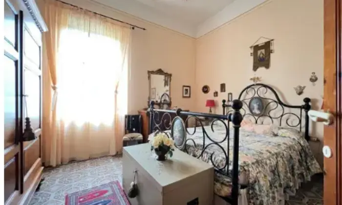 Rexer-San-Miniato-Vendesi-villa-a-San-Miniato-CameraDaLetto