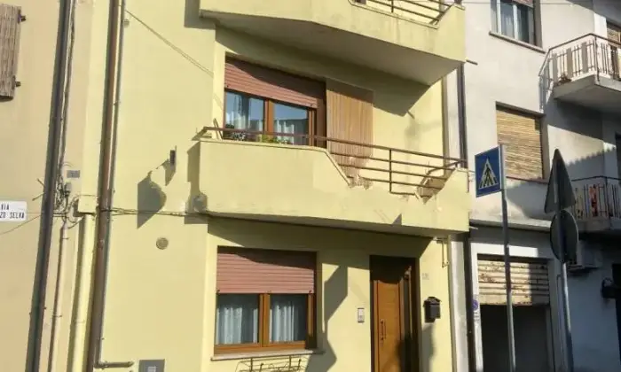 Rexer-Maniago-Casa-in-vendita-in-via-Piave-Centro-Maniago-Altro