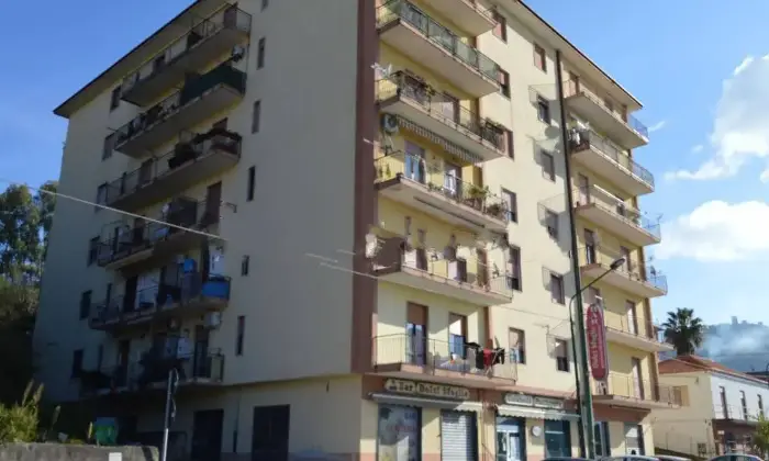 Rexer-Castelnuovo-Cilento-Quadrilocale-in-vendita-Casal-Velino-Giardino