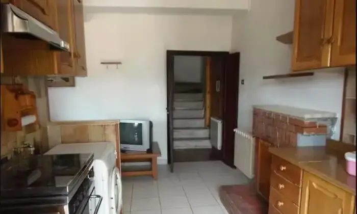 Rexer-Subiaco-Appartamento-casa-vacanze-vicino-Roma-Cucina
