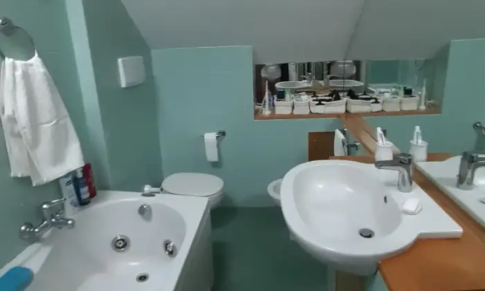 Rexer-Lerma-Vendesi-Attico-via-Dante-Centro-Lerma-Bagno